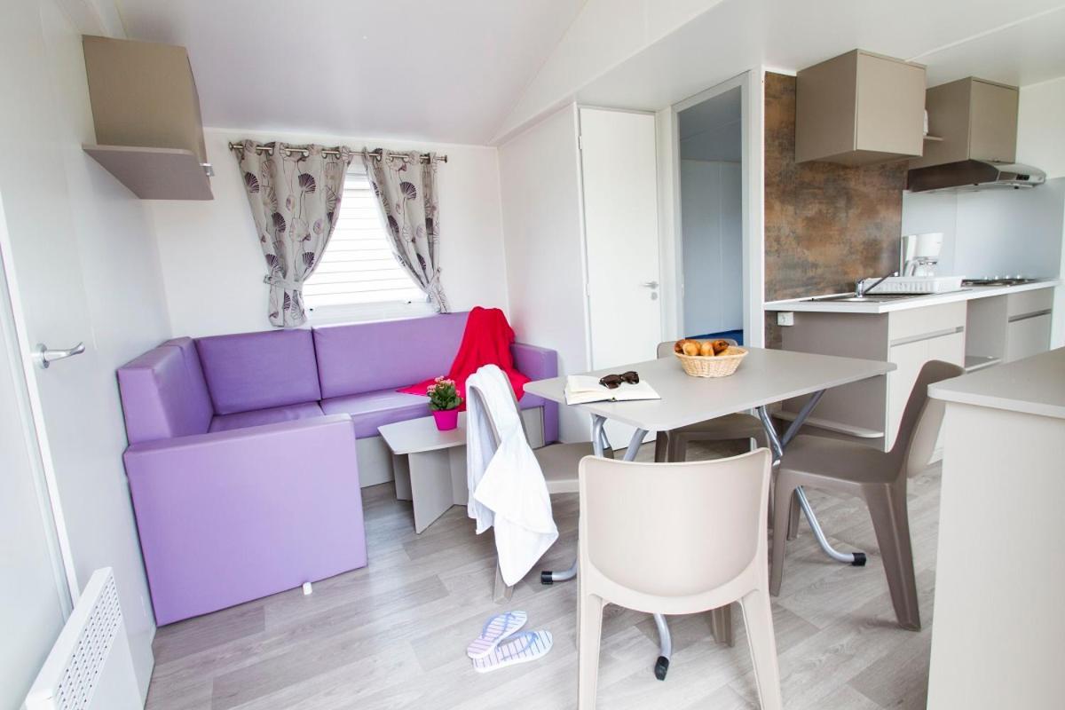 Domaine Sainte Veziane Hotell Bessan Exteriör bild